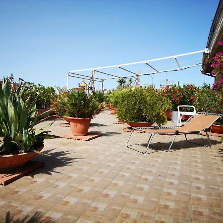Appartement La Terrazza Di Jenny à Palerme Extérieur photo